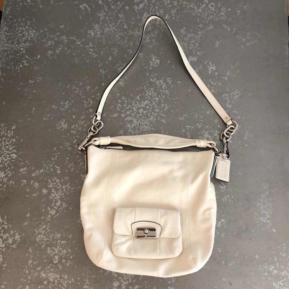 White/cream coach purse!